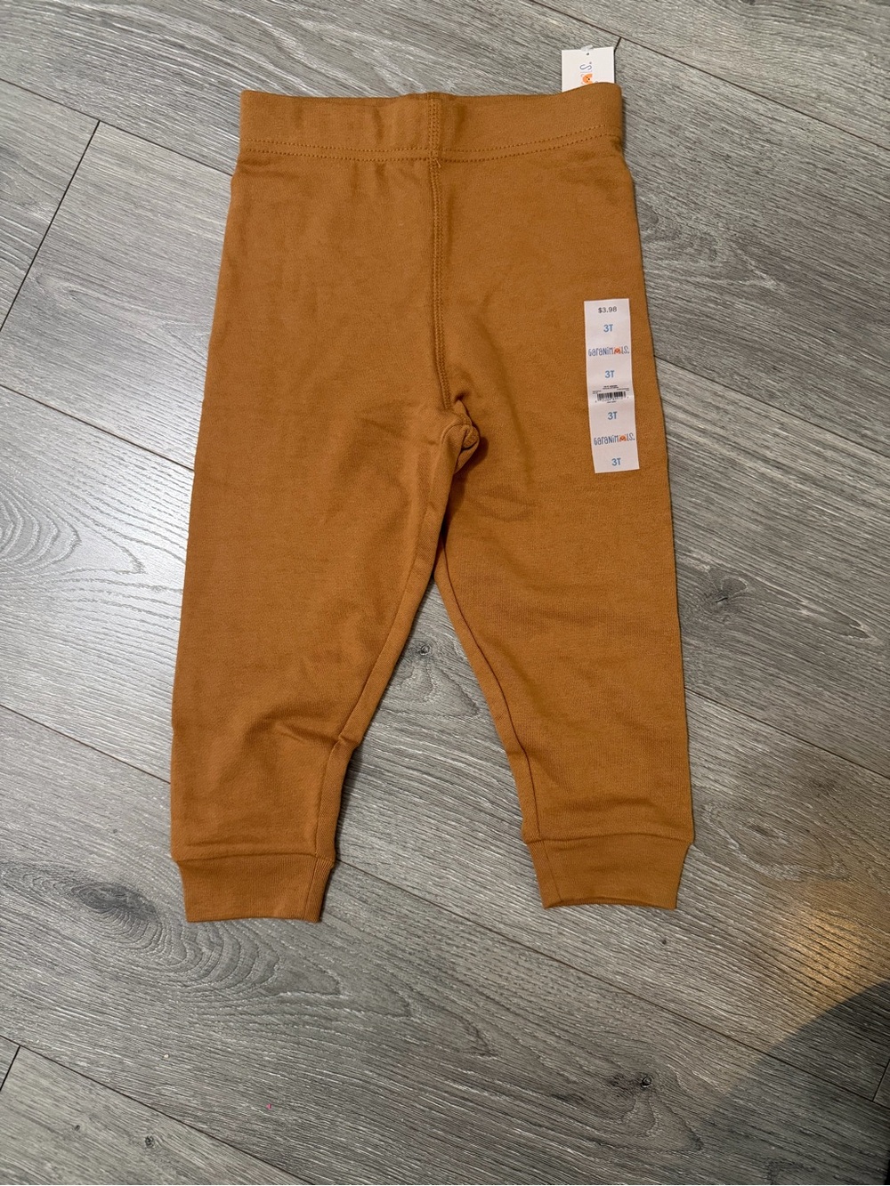Kids mustard sweat pants. Size 3T